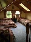 Western Catskills Paradise - Four-Season Mountaintop Retreat