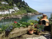 Stunning house right by the sea, spectacular far reaching sea views in Polperro - Ocean View