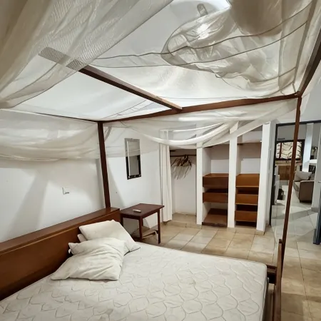 Villa Senegal Ngaparou50 m from the sea, 3 bedrooms, 3 bathrooms