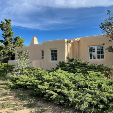 Lovely Home on Museum Hill-walk to Plaza/Canyon Rd