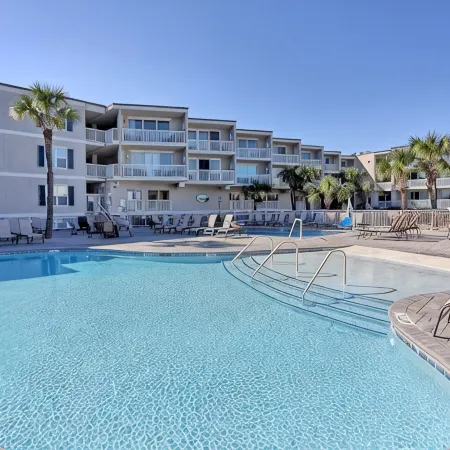 Beachside Colony 623, OCEAN VIEW NEW POOL LUXURY 2 BEDROOM CONDO