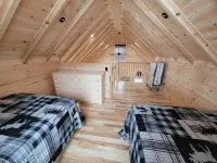 Luxury Custom Built Cabin in Jackman with Direct Trail Access for Powersports - Homestays