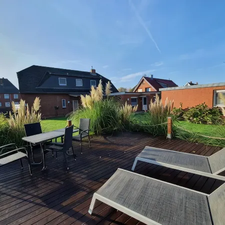 Casa-mia: Bungalow Stella with a small garden and sun terrace
