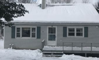 Okemo Ski Getaway in Mount Holly/Ludlow VT   Under 5 miles to the slopes.