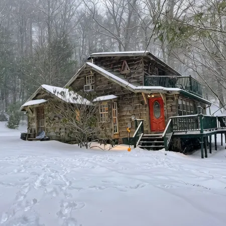 Enchanted Cottage In Ashe County