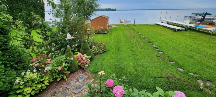 Oneida Lake Oasis Hotels in Madison County