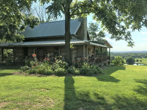 Historic Log Cabin on 200 acre farm, pasture and forest with panoramic views! - 4-Star