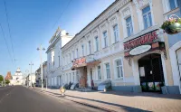 U Zolotyih Vorot Hotel