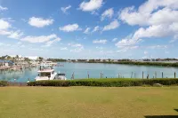 Majestic Marina View- 2/2.5 townhome looking over Hawks Cay Marina.