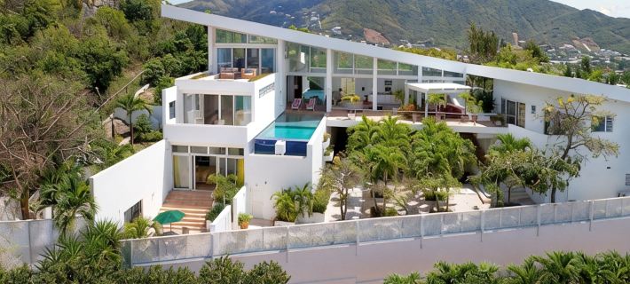 Top of Pelican Key! Spectacular sea views, near beaches, Wifi, parking, private Hotels in Sankt Maarten