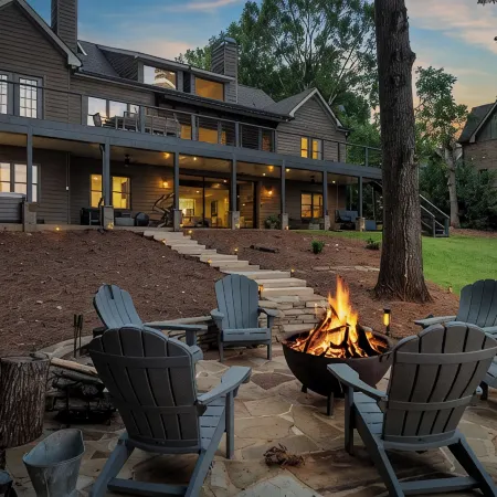 Lake Oconee | Waterfront, Dock & Hot Tub