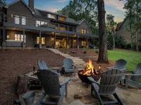 Lake Oconee | Waterfront, Dock & Hot Tub