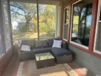Beautiful old home with lots of character, a few blocks from downtown Prescott! Hotels in Pierce County