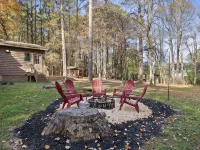 NEW - Modern Cabin Oasis - 2 Acre Retreat! Hotels in Apex
