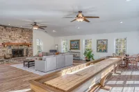 Mountain retreat in heart of the Catskills
