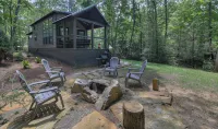 Nesthaven: A cozy boho-chic tiny home with a deck, fire pit, & nearby waterfall - 3-Star