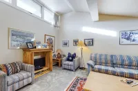 Charming Mountain Cabin Huge Condo Steps to Gondola! Pool, Hot Tub and Views! - 3-نجوم
