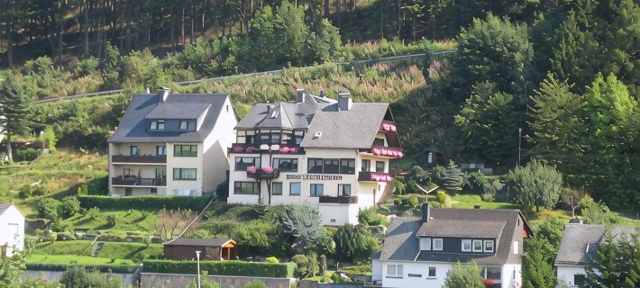 ☎️Gemütlich furnished vacation apartment with balcony for 2-8 Personen☎️ Hotels in Willingen