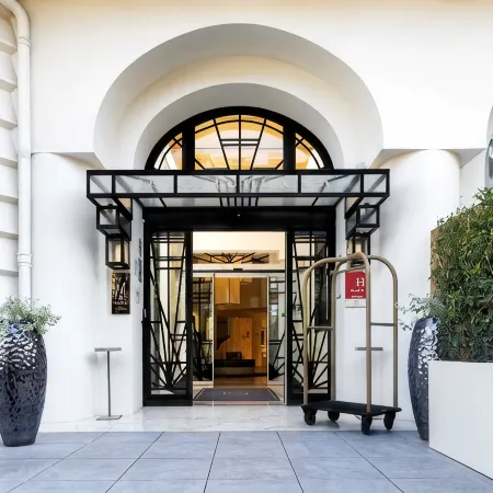 The 1932 Hotel & Spa Cap d'Antibes - MGallery