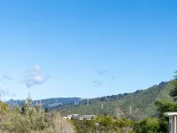 Modern 1BR Flat, Private Entry, Full Kitchen-30 minutes' drive to Wellington CBD Hotels in Upper Hutt City