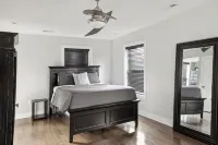 Luxury 4BR home 7 mins to US Capital, Rooftop deck, in Washington Free Parking - Jacuzzi