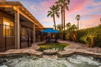 Stylish Coachella Valley House w/ Pool + Casita - Phòng tập thể hình