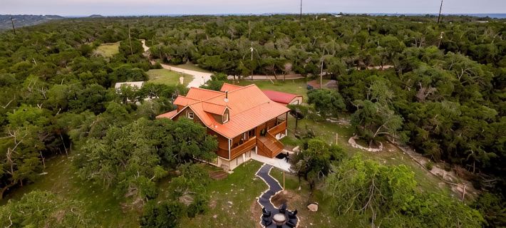 Hill Country Luxury Cabin Hotels in Blanco County