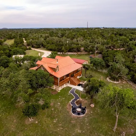 Hill Country Luxury Cabin