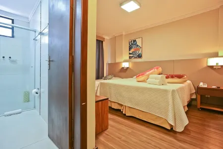 Sandri City Hotel