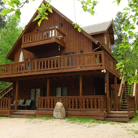 Moose Haven Cabin Close to ATV trails and Lake Pactola