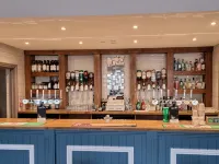 ذا أستون إن Hotels near محطة ويتون