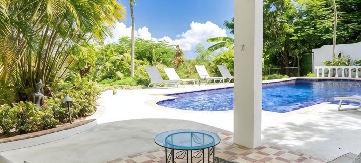 LAS TERRAZASWonderful 6-bedroom villa with gorgeous pool in tropical Vieques Hotels in Vieques