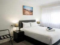 Petrie Mill Motel Hotels in Redcliffe
