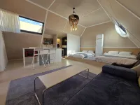 Cheongdo Havi Caravan Glamping Pool Villa