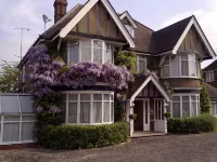 Cranston House Hotels in East Grinstead