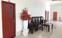 Chi Hieu Hotel - parking