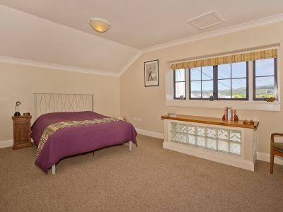 The Orange Lodge - Petone - Wellington - Broadband