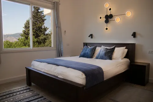 Charming 2-bedroom apartment with WiFi, AC in quaint Mikhmanim - Apartments
