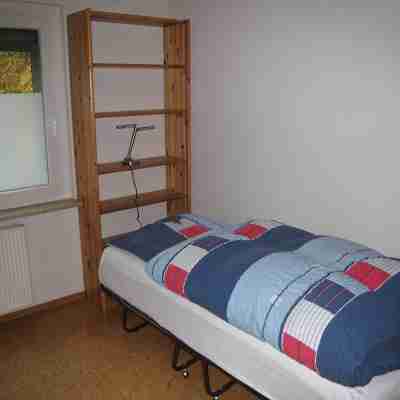 2.5 km to the city center. Vacation apartment in a quiet location. Rooms