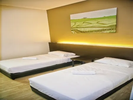 Padi Padi Hotel