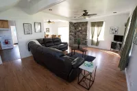 Enjoyable 3-bedroom house with WiFi in charming Westport - 4-Star