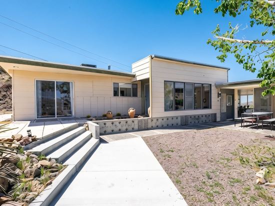 Midcentury Oasis on 5 Private Acres Near Park