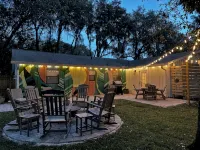 Golf Cart, Fire Pit! 5 Mins to Beach/DT! 4Br/2 Kings! Fam Friendly! - 3-Star