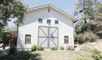 The White Barn