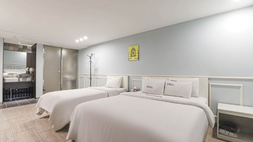 Yeongju Case Hotel