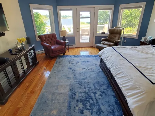 Direct Waterfront -Charming 3-BR house with AC, fitness room in Old Saybrook - 4-Sterne