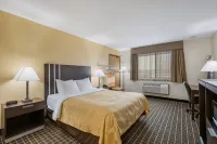 Quality Inn - parking