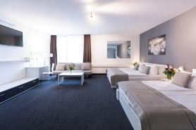 Hotel Aviva