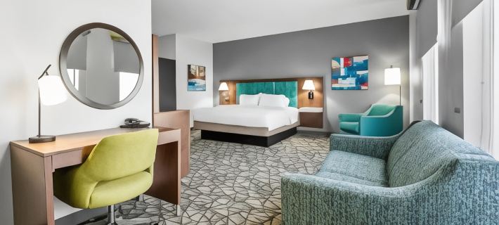 Hampton Inn Bloomington-West Hotels in Bloomington