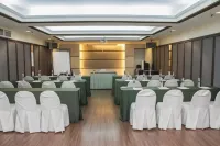 Premier Hotel